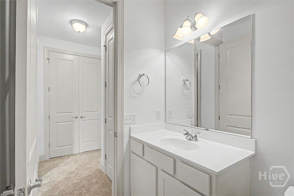 Image 40 of property listing at 85 Long Creek Lane, Richmond Hill, GA 31324