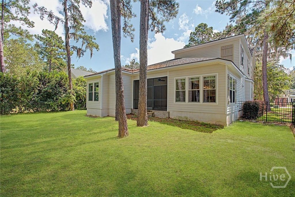 Image 42 of property listing at 85 Long Creek Lane, Richmond Hill, GA 31324