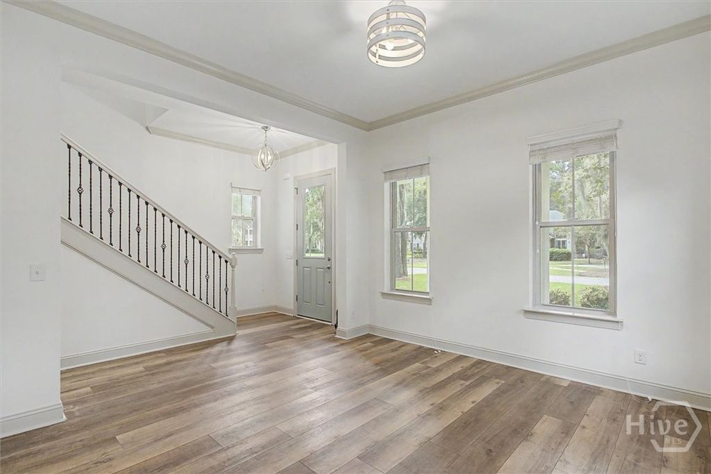 Image 6 of property listing at 85 Long Creek Lane, Richmond Hill, GA 31324