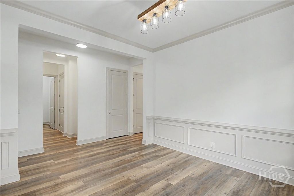Image 9 of property listing at 85 Long Creek Lane, Richmond Hill, GA 31324