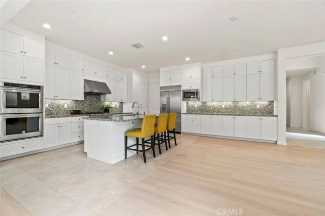 238 Pinnacle Drive, Lake Forest, CA 92630