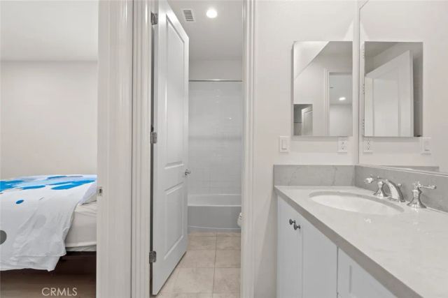 238 Pinnacle Drive, Lake Forest, CA 92630