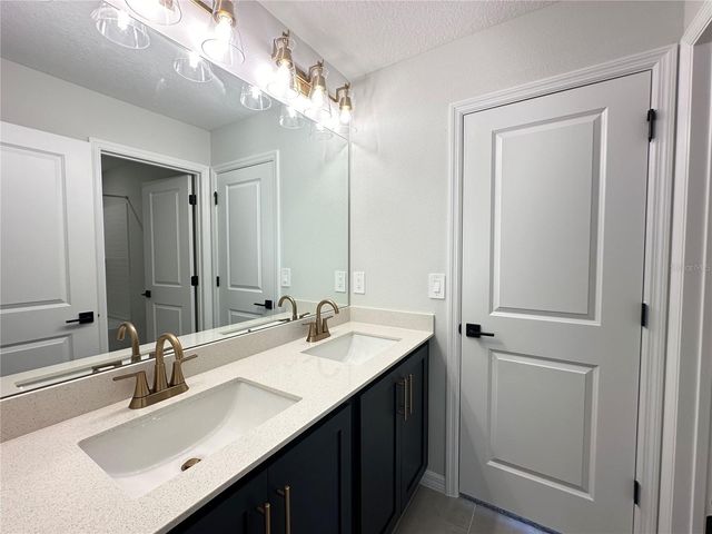 5940 FRESH FLORA DRIVE, Wimauma, FL 33598