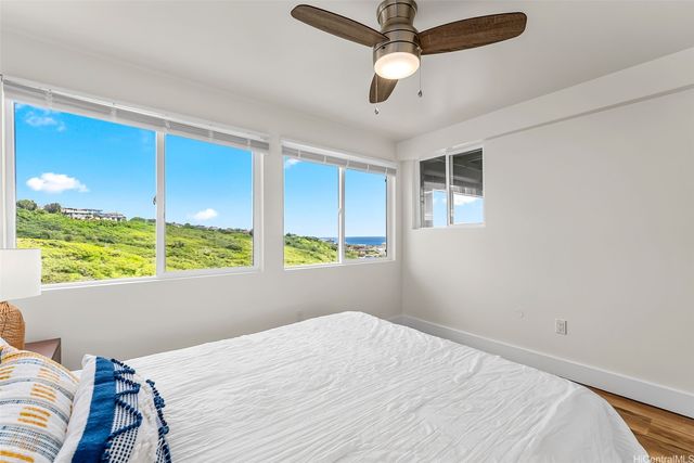 1709 Iwi Way, Honolulu, HI 96816