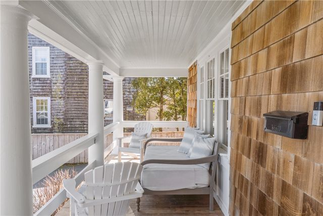193 Coggeshall Avenue, Newport, RI 02840