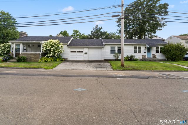 40 Mills Avenue, Milford, CT 06460