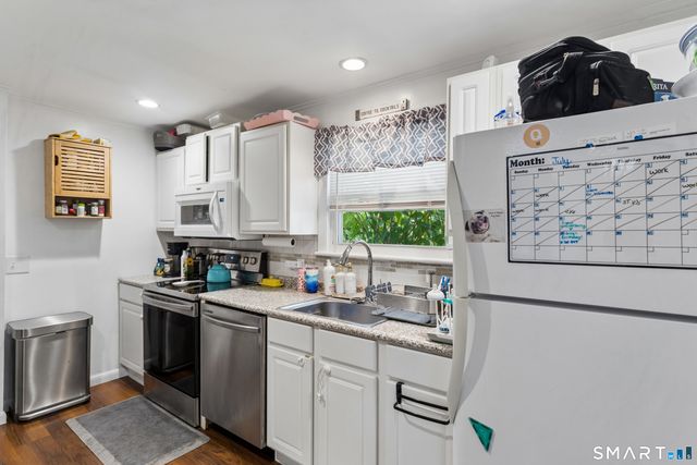 40 Mills Avenue, Milford, CT 06460