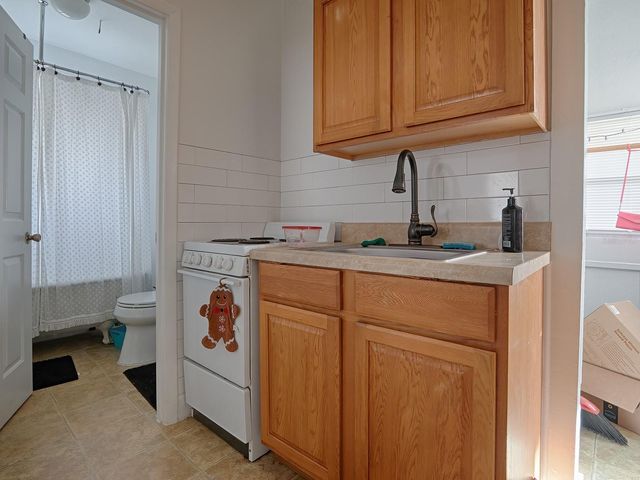 422 & 426 E CITRUS AVENUE, Eustis, FL 32726