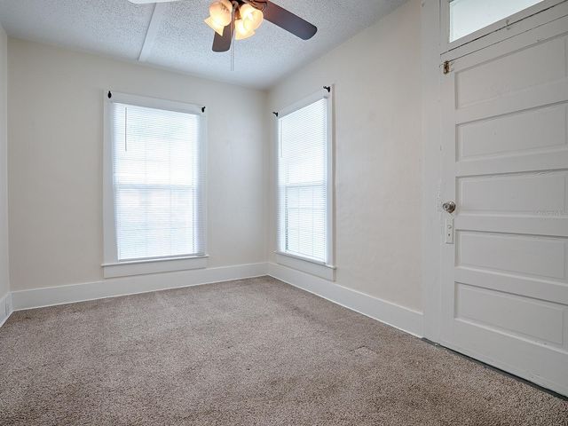 422 & 426 E CITRUS AVENUE, Eustis, FL 32726