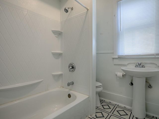 422 & 426 E CITRUS AVENUE, Eustis, FL 32726