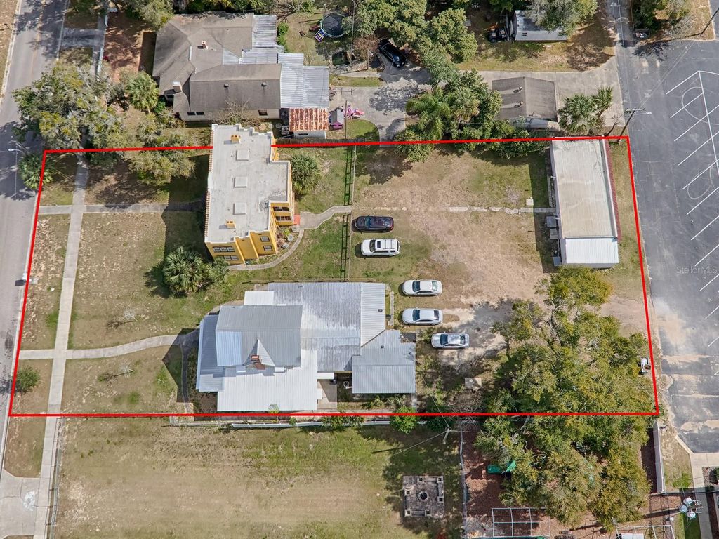422 & 426 E CITRUS AVENUE, Eustis, FL 32726