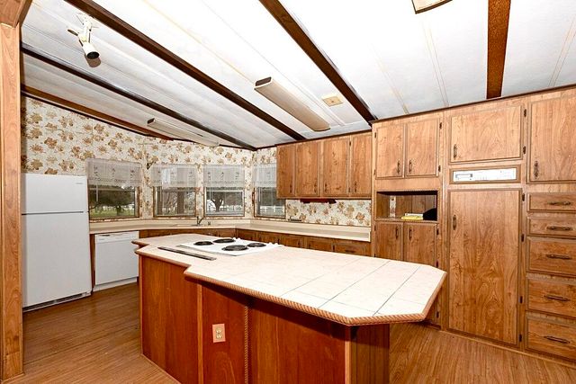 19533 Gas Point Road, Cottonwood, CA 96022