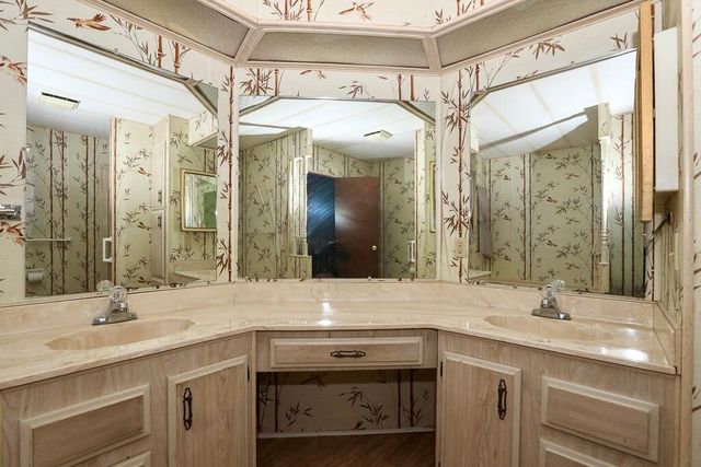 19533 Gas Point Road, Cottonwood, CA 96022