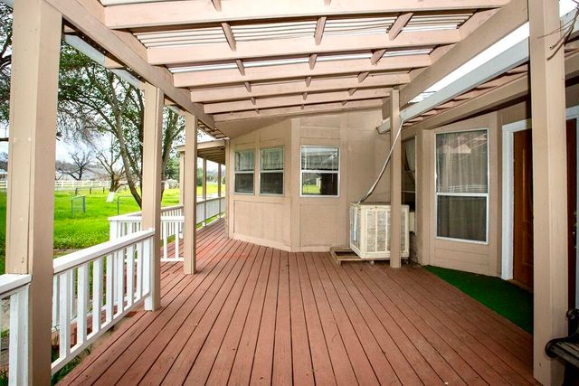 19533 Gas Point Road, Cottonwood, CA 96022