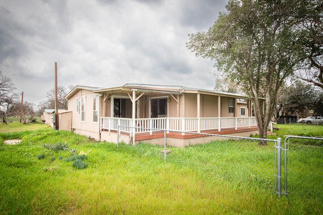 19533 Gas Point Road, Cottonwood, CA 96022