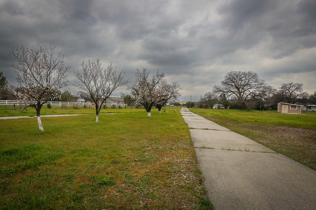 19533 Gas Point Road, Cottonwood, CA 96022