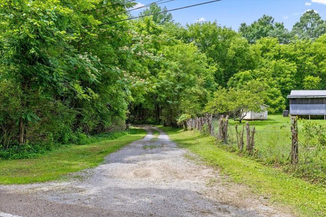 1906 Spradling Road, Soddy Daisy, TN 37379