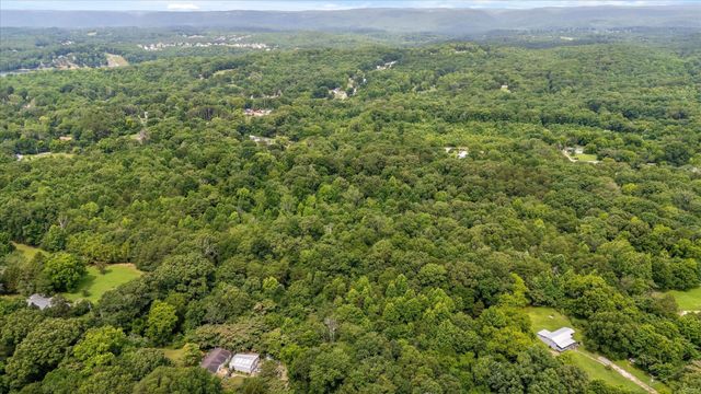 1906 Spradling Road, Soddy Daisy, TN 37379