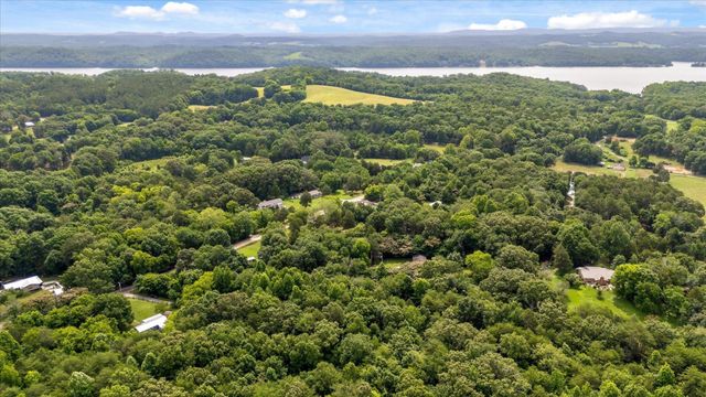 1906 Spradling Road, Soddy Daisy, TN 37379