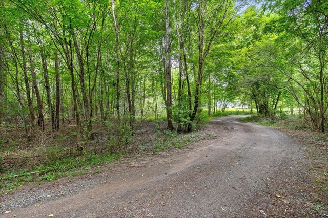 1906 Spradling Road, Soddy Daisy, TN 37379
