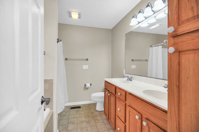 2004 Emerald Drive, Champaign, IL 61822