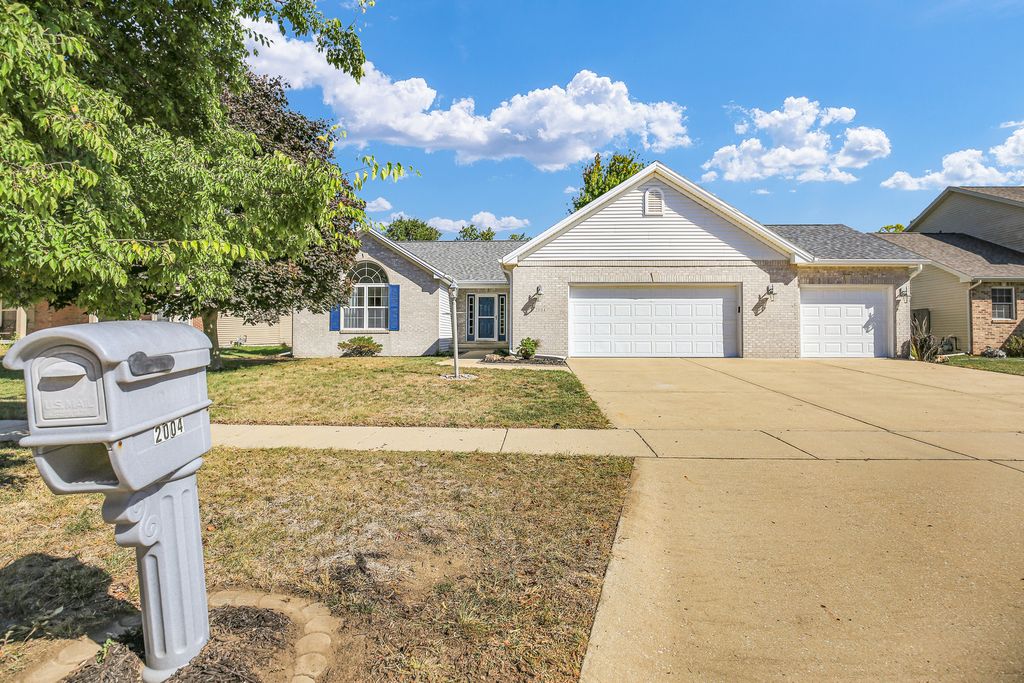2004 Emerald Drive, Champaign, IL 61822