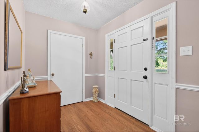 16270 Pine Grove Rd Ext N, Bay Minette, AL 36507
