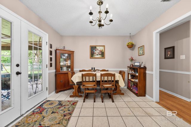 16270 Pine Grove Rd Ext N, Bay Minette, AL 36507
