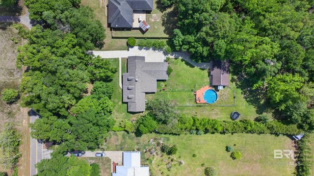 16270 Pine Grove Rd Ext N, Bay Minette, AL 36507