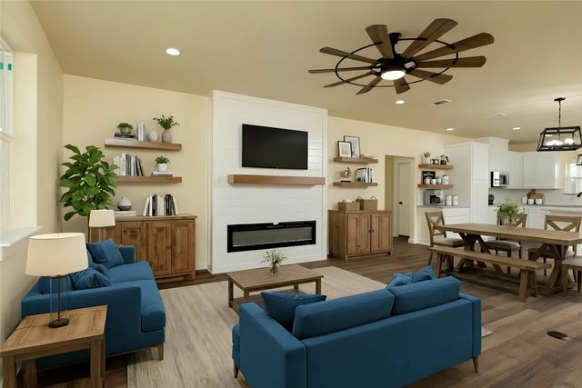 180 Cimmarron Trail, Runaway Bay, TX 76426