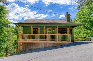 1723 Walker Trail, Sevierville, TN 37876