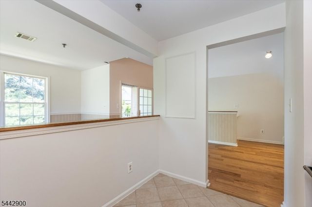 200 Cambridge Ct 200, Clifton City, NJ 07014