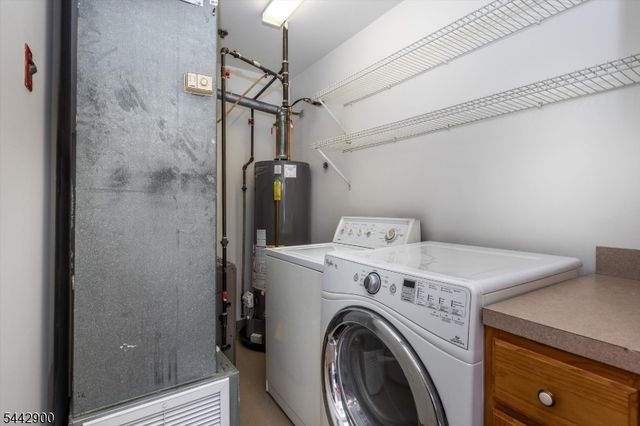 200 Cambridge Ct 200, Clifton City, NJ 07014