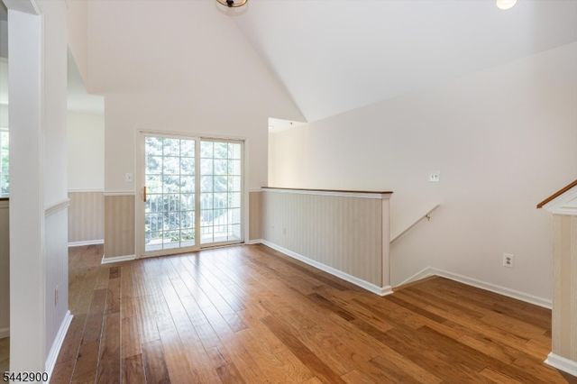 200 Cambridge Ct 200, Clifton City, NJ 07014