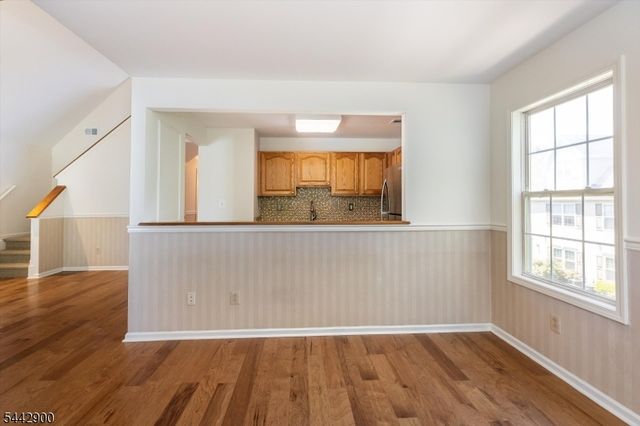 200 Cambridge Ct 200, Clifton City, NJ 07014