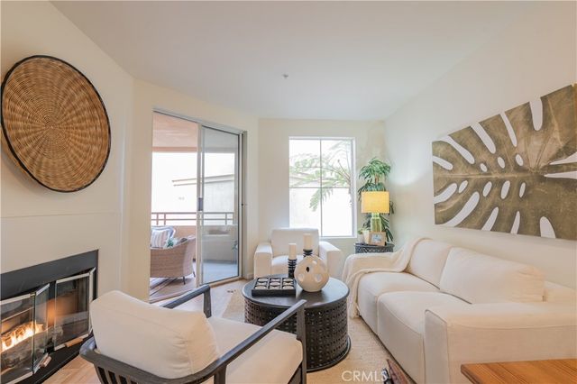 1301 Cabrillo Ave 208, Torrance, CA 90501