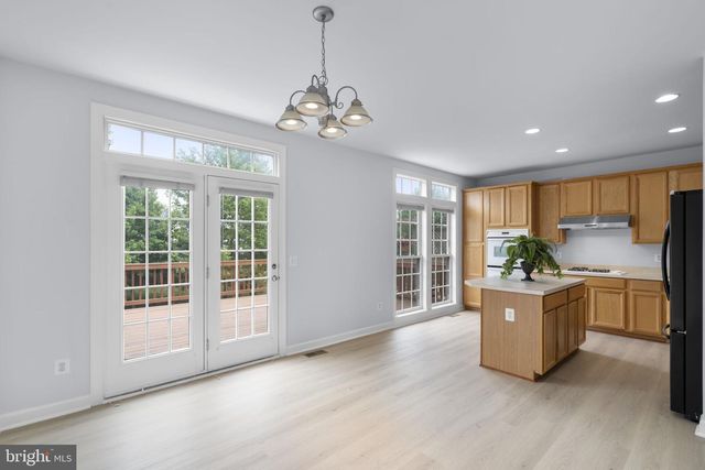 41794 EXPECTATION SQ, Aldie, VA 20105