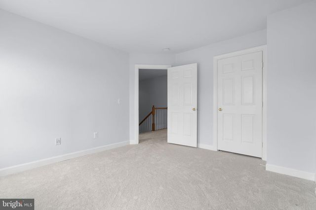 41794 EXPECTATION SQ, Aldie, VA 20105