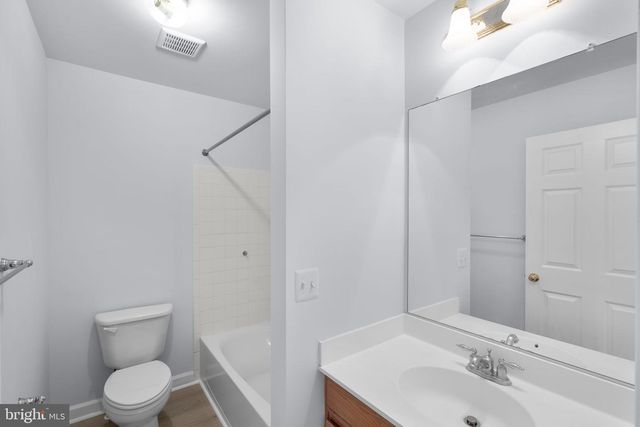 41794 EXPECTATION SQ, Aldie, VA 20105