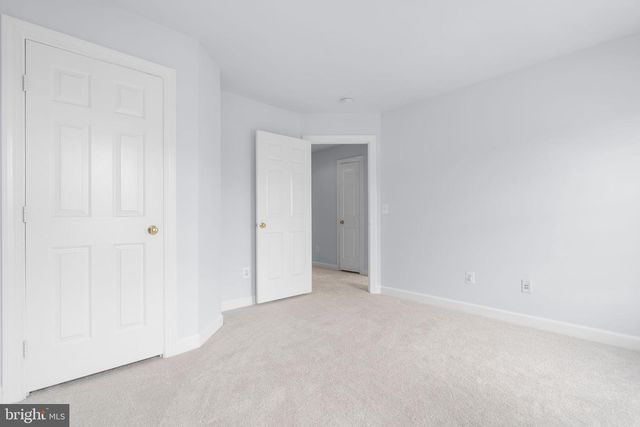 41794 EXPECTATION SQ, Aldie, VA 20105