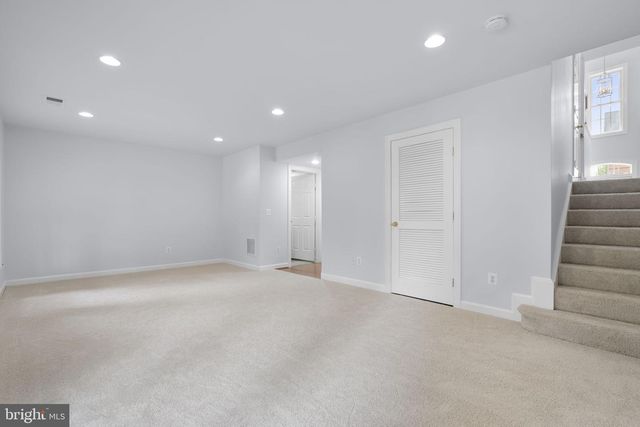 41794 EXPECTATION SQ, Aldie, VA 20105