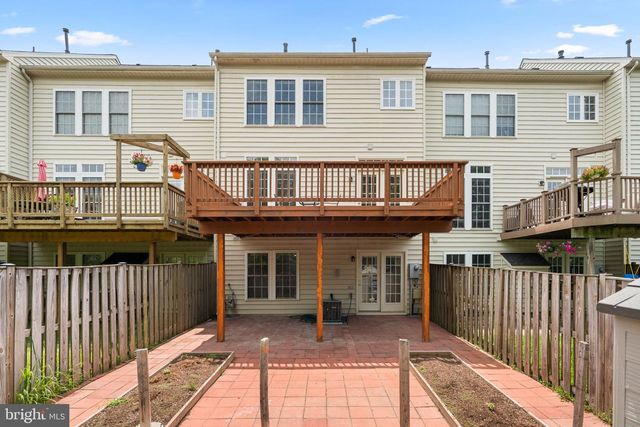 41794 EXPECTATION SQ, Aldie, VA 20105
