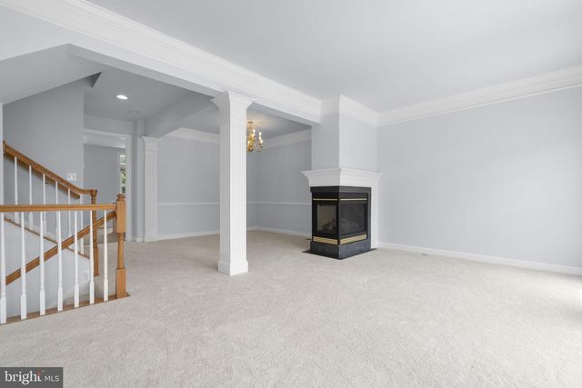 41794 EXPECTATION SQ, Aldie, VA 20105