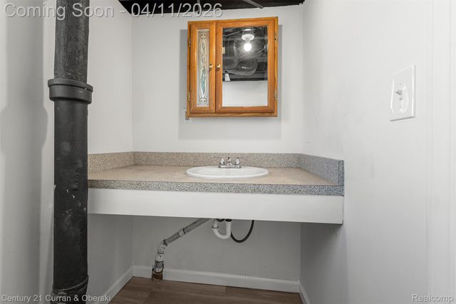 12816 Conway Street, Detroit, MI 48217