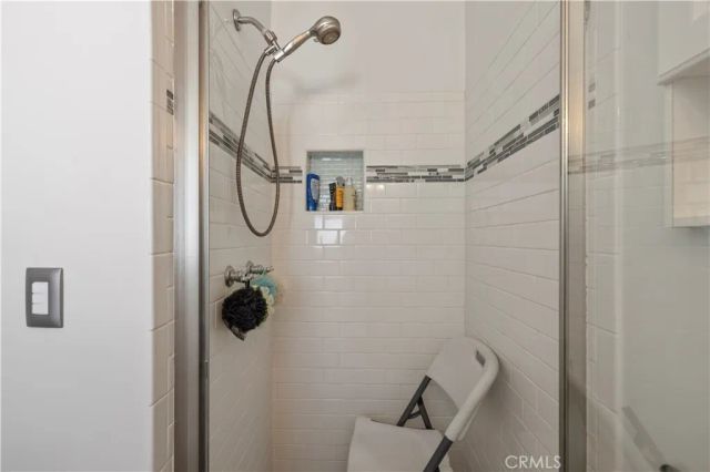 8353 Chimineas, Northridge, CA 91325