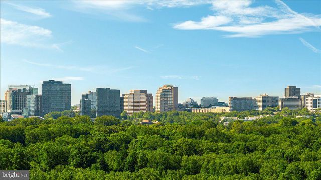 7818 GEORGETOWN PIKE, Mclean, VA 22102