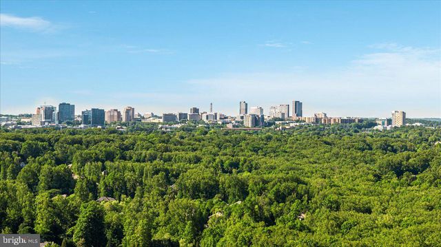 7818 GEORGETOWN PIKE, Mclean, VA 22102