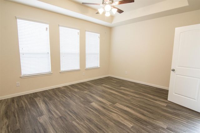 29634 Woodsons Shore Drive, Spring, TX 77386