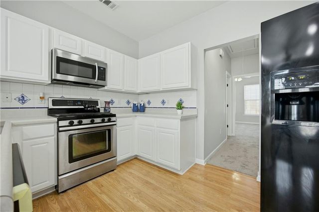 3221 Mill Springs Circle, Buford, GA 30519