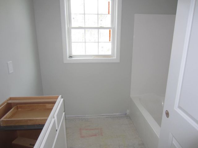 6 Wellington Court, Ossipee, NH 03864